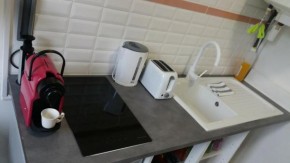 Отель Nice Apart backpackers S5  Ницца